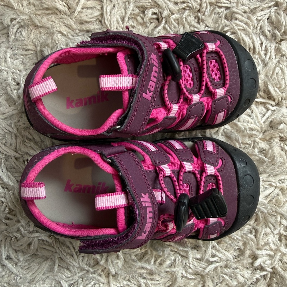 Kamik sandals for girls-Size 8 - Picture 2 of 6